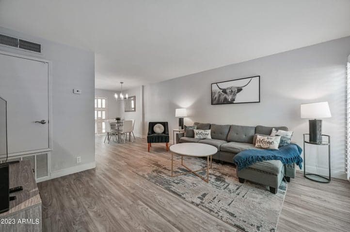 4600 N 68TH Street #330, Scottsdale, AZ