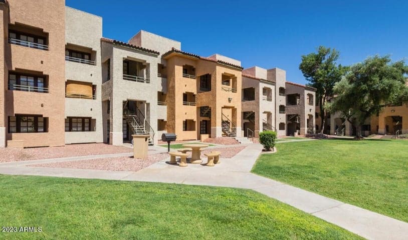 6201 W Olive Avenue #A4, Glendale, AZ