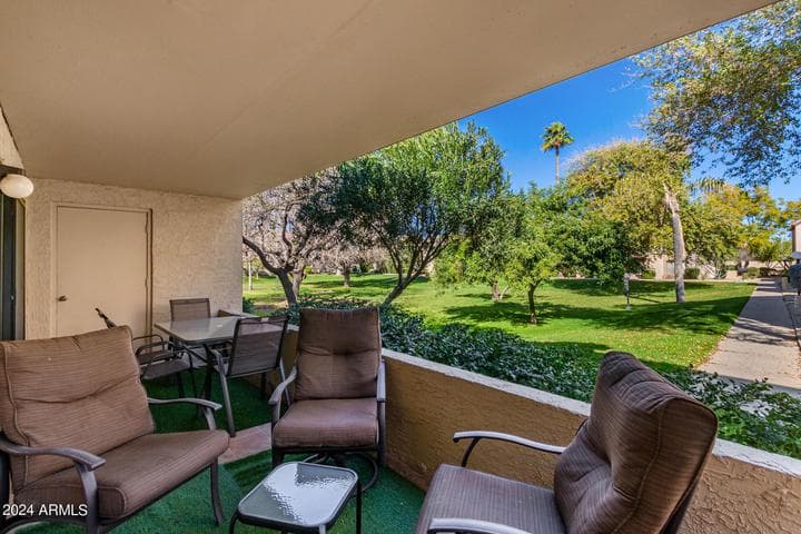 8649 E ROYAL PALM Road #123, Scottsdale, AZ