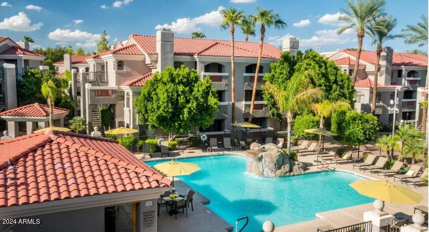 4215 N Drinkwater Boulevard #2, Scottsdale, AZ