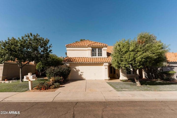 2322 E Millbrae Court, Gilbert, AZ