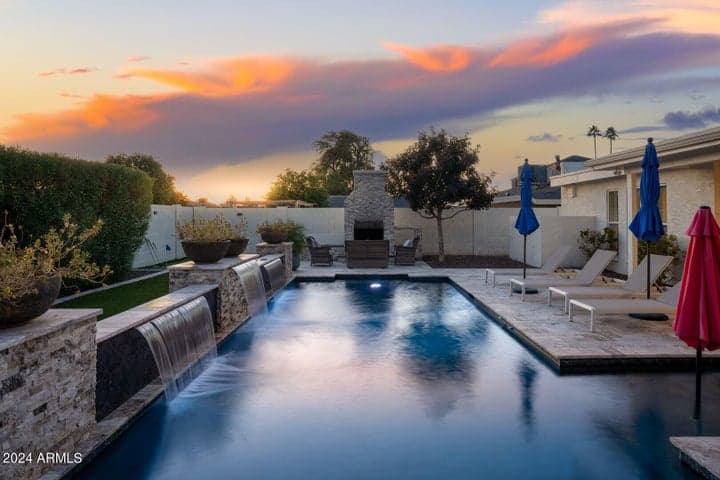 1757 E HACKAMORE Street, Mesa, AZ