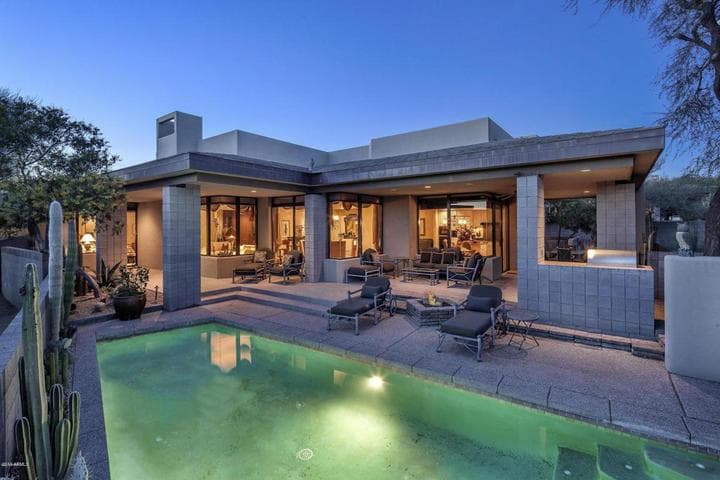 10663 E FERNWOOD Lane, Scottsdale, AZ