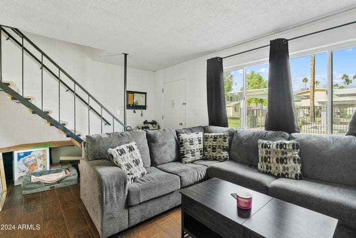 8221 E GARFIELD Street #L09, Scottsdale, AZ