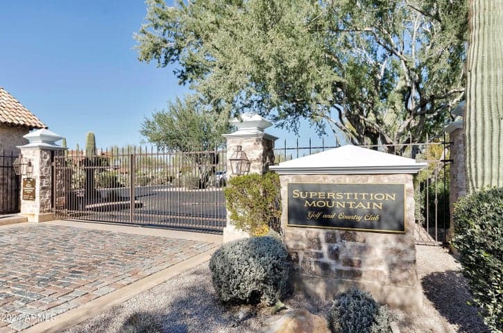 7504 E WILDFLOWER Lane #6, Gold Canyon, AZ