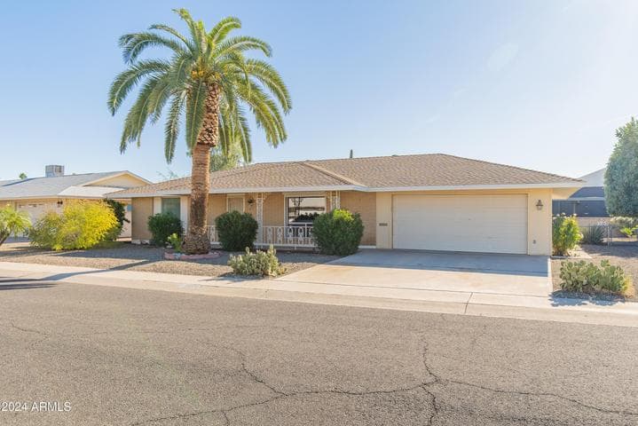 10719 W CAMELOT Circle, Sun City, AZ