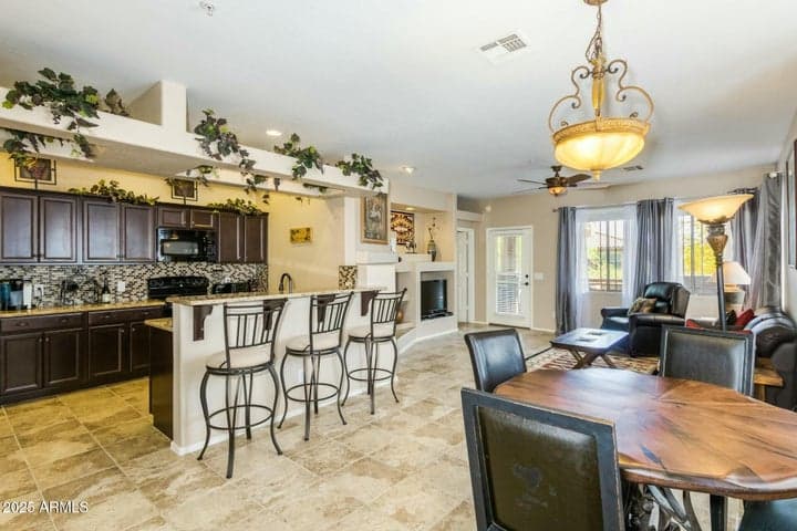 11500 E COCHISE Drive #2041, Scottsdale, AZ