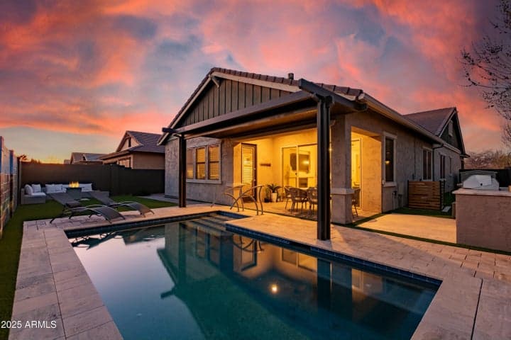 3081 E ARABIAN Drive, Gilbert, AZ