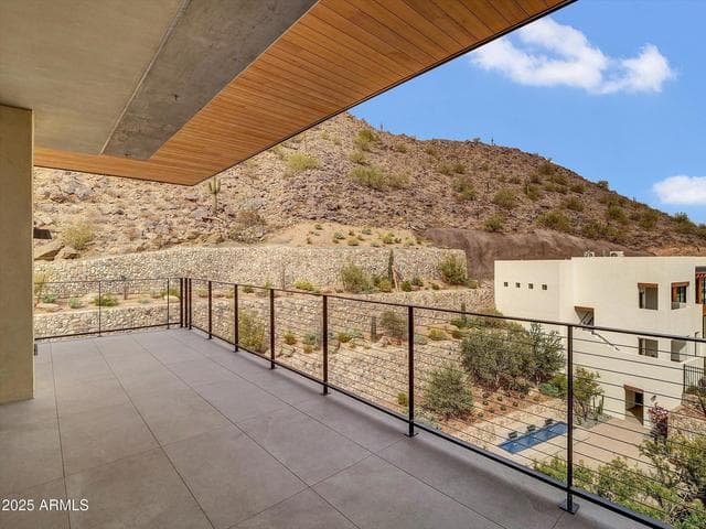 5000 N CAMELBACK RIDGE Drive #409, Scottsdale, AZ