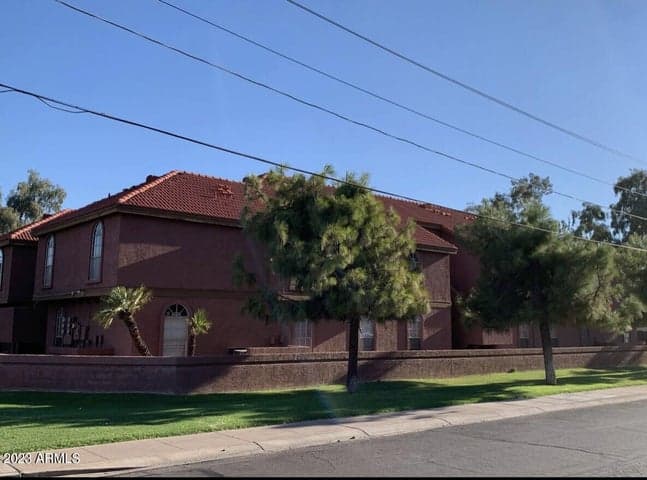1402 S JENTILLY Lane #104, Tempe, AZ