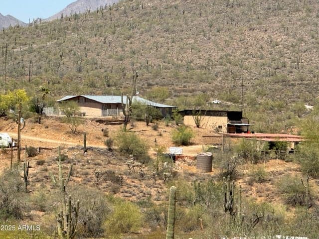 42213 N 3RD Street, Phoenix, AZ