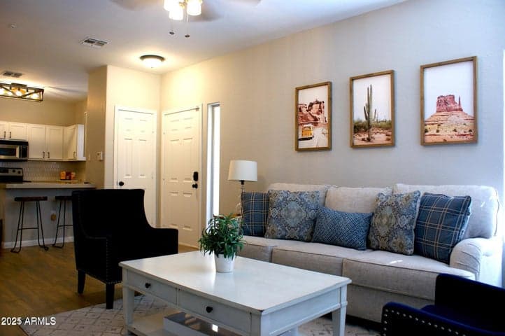 525 N Miller Road #145, Scottsdale, AZ