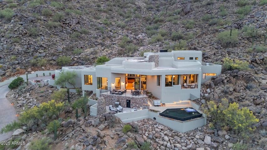 5810 E Cholla Lane, Paradise Valley, AZ