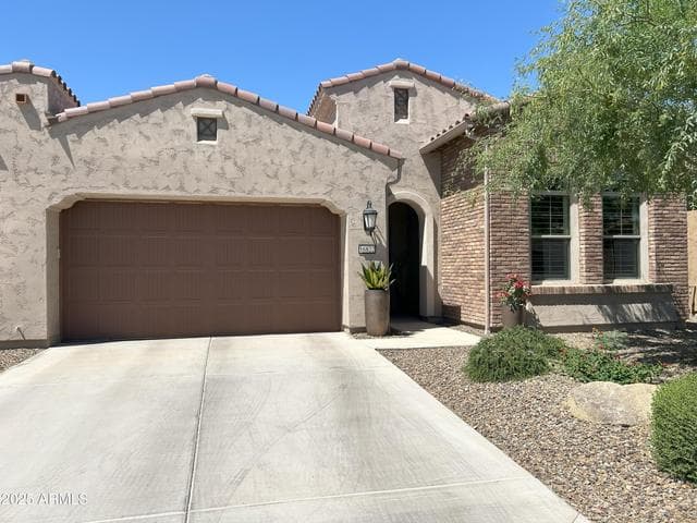 16822 W CATALINA Drive, Goodyear, AZ