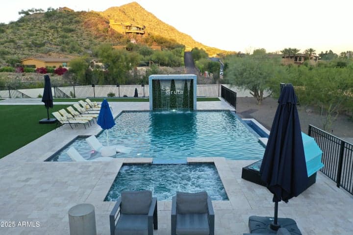 7111 N QUARTZ MOUNTAIN Road, Paradise Valley, AZ
