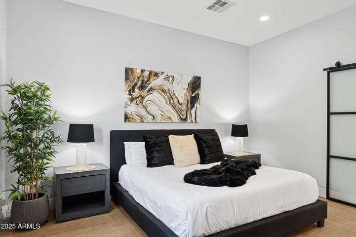 6907 E WILLETTA Street, Scottsdale, AZ