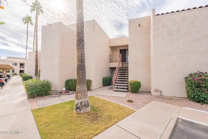 9275 E MISSION Lane #201, Scottsdale, AZ