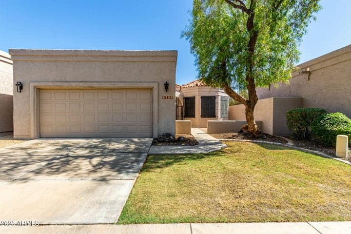 8725 E Vía Del Arbor --, Scottsdale, AZ