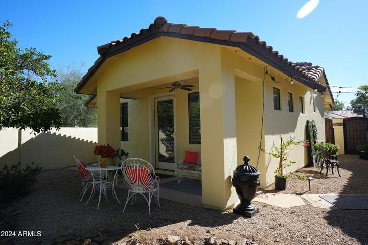 8658 E Davenport - GUEST HOUSE ONLY Drive, Scottsdale, AZ