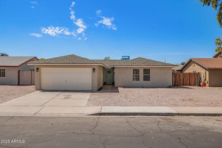 155 W HUNTER Street, Mesa, AZ