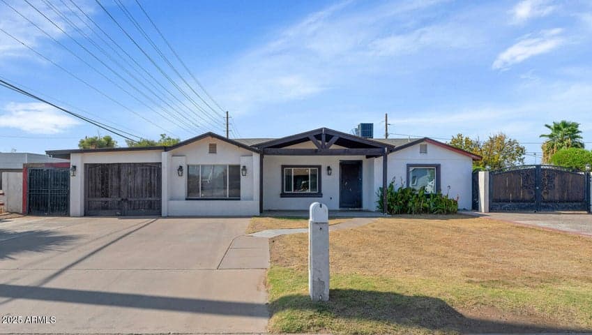 2303 W MARSHALL Avenue, Phoenix, AZ