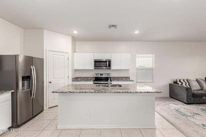 2979 E HOUSTON Drive, San Tan Valley, AZ
