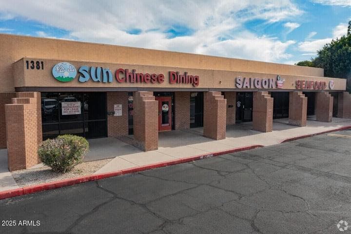 1381 N Alma School Road, Chandler, AZ