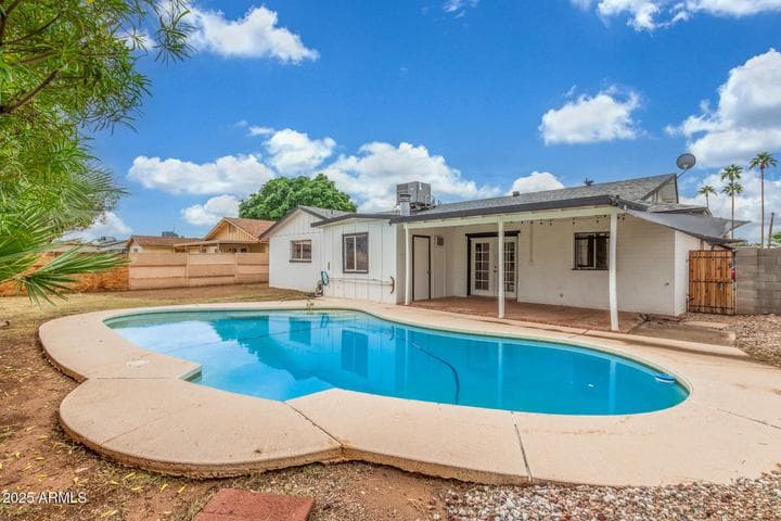 4810 W LAUREL Lane, Glendale, AZ