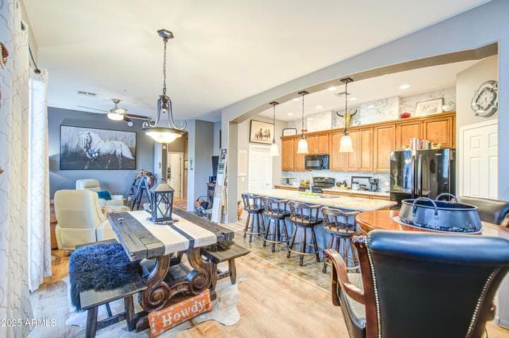 42424 N GAVILAN PEAK Parkway #63212, Anthem, AZ