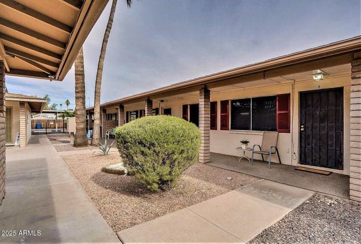 2458 E UNIVERSITY Drive #2, Mesa, AZ