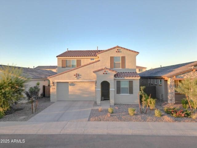 8942 W COLTER Street, Glendale, AZ
