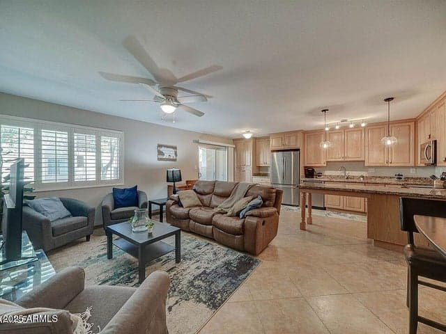 5525 E THOMAS Road #H3, Phoenix, AZ