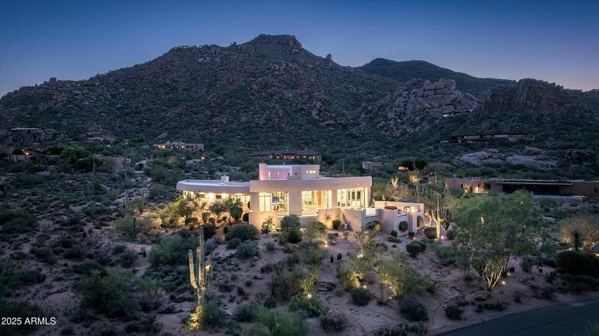 36631 N PEACEFUL Place, Carefree, AZ