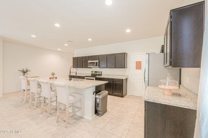 36467 W PAMPOLOMA Avenue, Maricopa, AZ