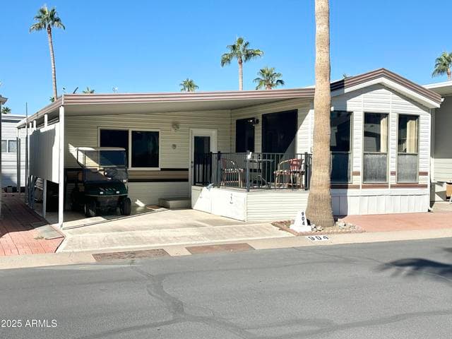 904 S MINESHAFT Drive, Apache Junction, AZ