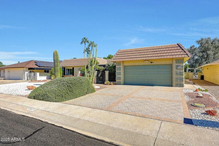 17427 N LINDGREN Avenue, Sun City, AZ