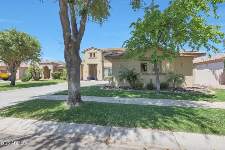 1740 W BARTLETT Way, Chandler, AZ