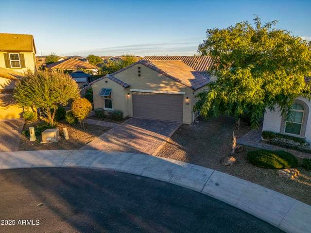10037 W CASHMAN Drive, Peoria, AZ