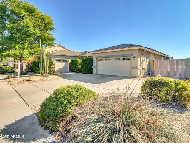 14469 W EDGEMONT Avenue, Goodyear, AZ