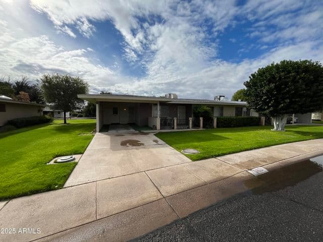 10801 W CLAIR Drive, Sun City, AZ