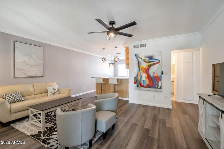 721 E MONTEBELLO Avenue #225, Phoenix, AZ