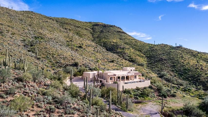 40229 N 32 Street, Cave Creek, AZ