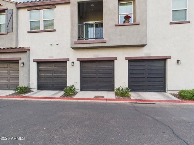 2335 E HIDALGO Avenue, Phoenix, AZ