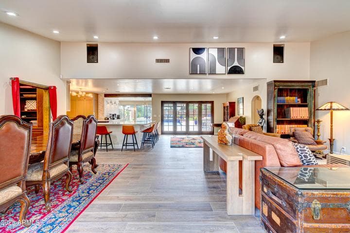 241 E 15TH Street, Tempe, AZ