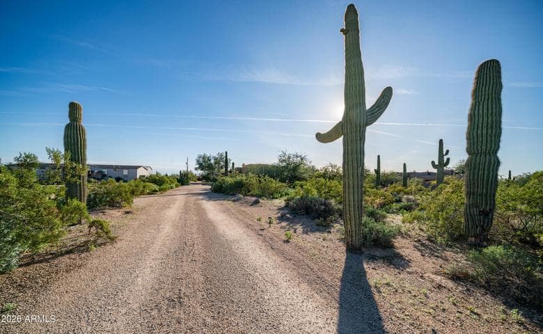 7841 E MCDOWELL Road, Mesa, AZ