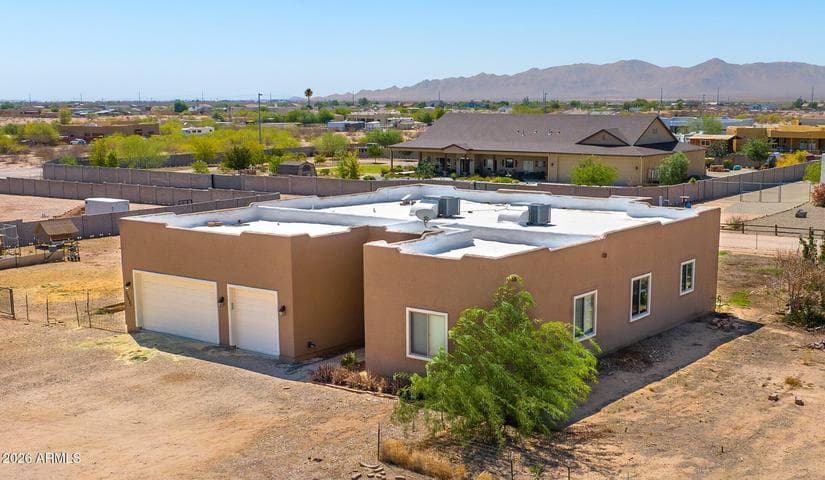 25535 W HUNTER Drive, Wittmann, AZ