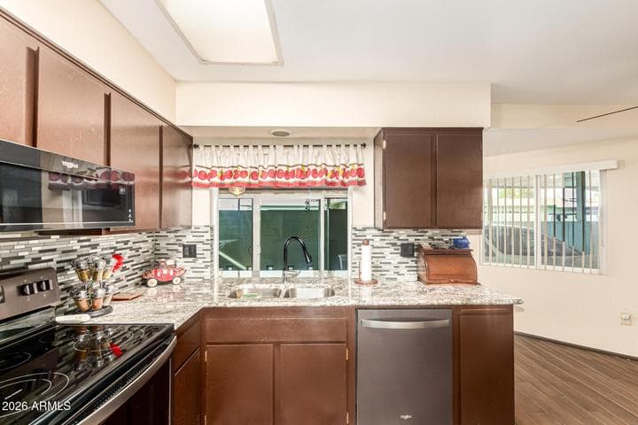 10870 W SANTA FE Drive, Sun City, AZ