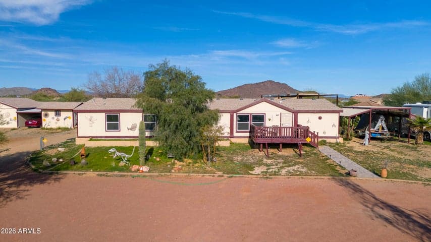 15728 W PRICKLY PEAR Trail, Surprise, AZ