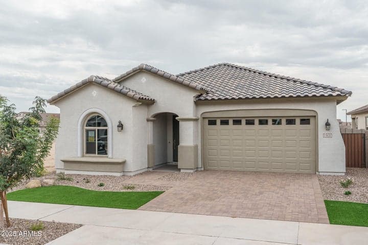 15631 W GEORGIA Drive, Surprise, AZ