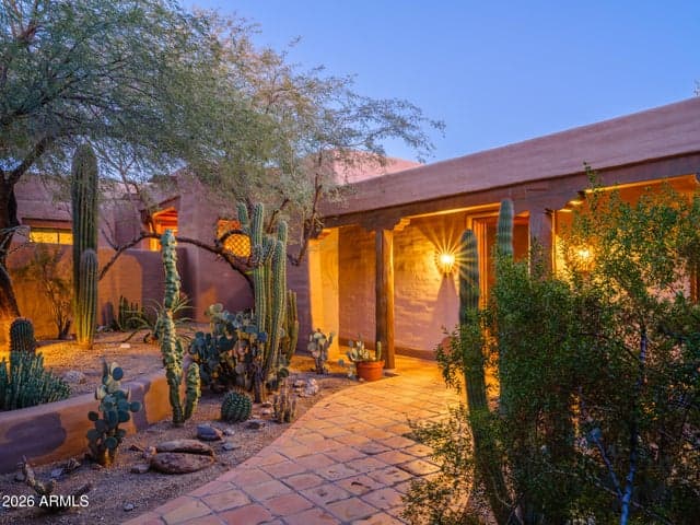 5507 N PALO CRISTI Road, Paradise Valley, AZ